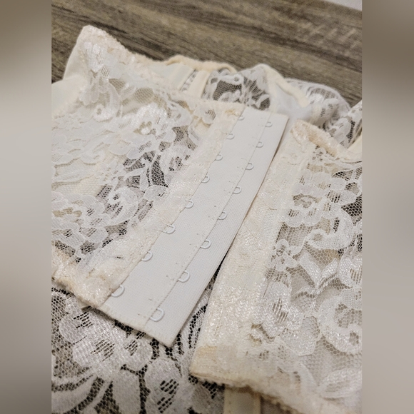 Christian Dior Intimates Lace Floral Corset Bustier Top Ivory 4975 - 36B - Picture 6 of 11